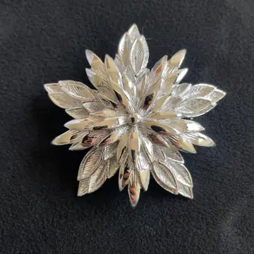 [ 16 ] Sphinx 스핑크스 플라워 브로치 레트로 빈티지