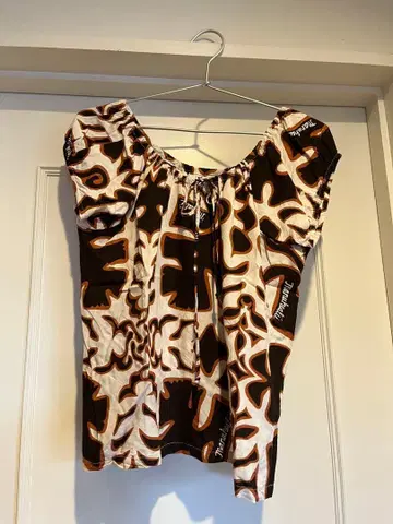 Manuheali'i 추상 패턴 스테디셀러 블라우스