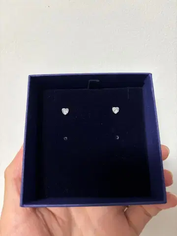 Swarovski 하트형 크리스탈 귀걸이