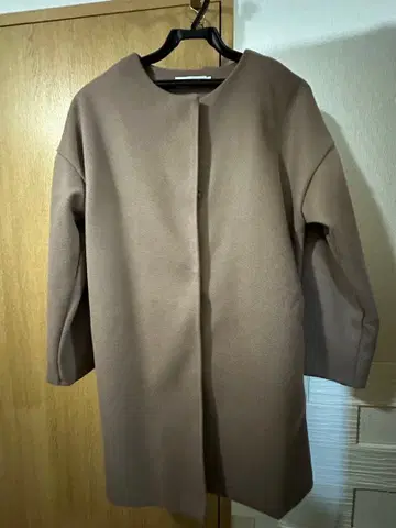 AIYISHANGFUSHI 노카라 브라운 코트