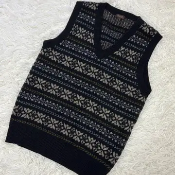 [ 컨디션 최상 ] 캐시미어 폴스미스 컬렉션 노르딕 무늬 니트 베스트