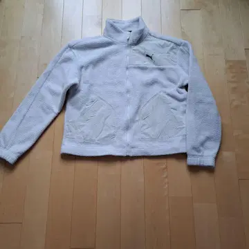 Puma 플리스 자켓 화이트