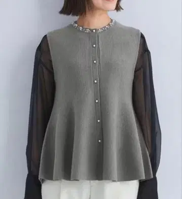 그린 라벨 릴랙싱 스파클 비쥬 니트 베스트