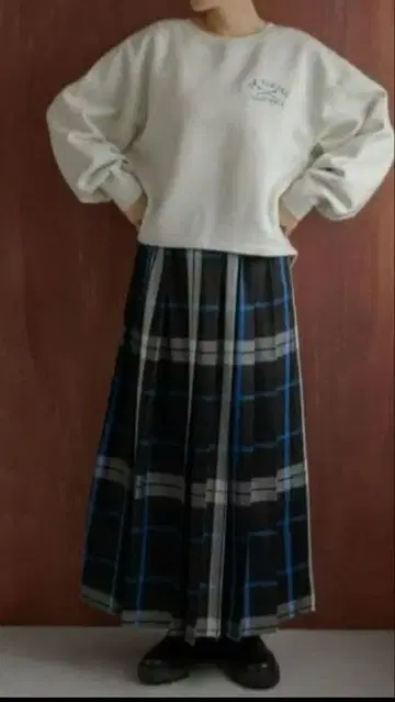 인기 완판템 체크 무늬 플리츠 롱 스커트