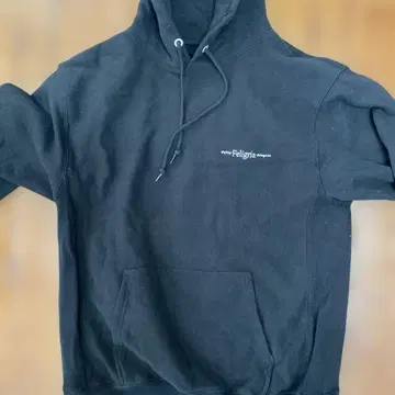 펠리그리아 블랙 후드티