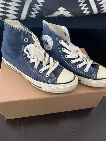 컨버스 올스타 네이비 하이컷 스니커즈
