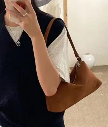 HEILIS 원핸들 스웨이드 숄더백 브라운