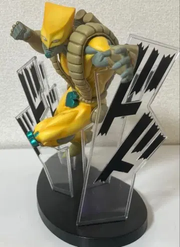 죠죠의 기묘한 모험 제3부 제일복권 B상 더 월드 스탠드 피규어