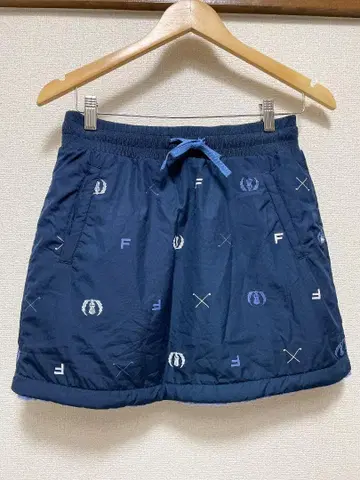 새상품급 피드라 FIDRA 미니 스커트 보아 안감 충전솜 스커트 로고