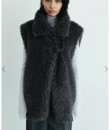 새상품 SANTE 크림프 인조 모피 베스트 M