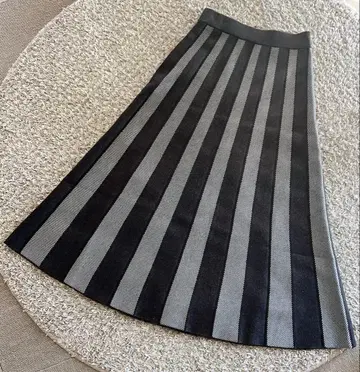 니트 플레어 스커트