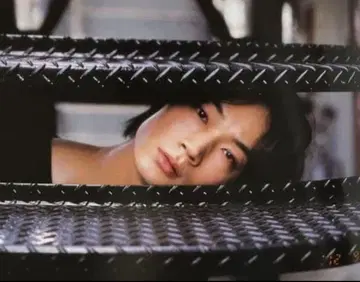 아야노 고시 [달려온 30세의 정체] 게재 잡지 13페이지 레어