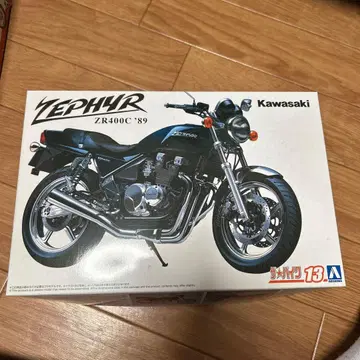Kawasaki ZR400C '89 프라모델 내용물 미개봉