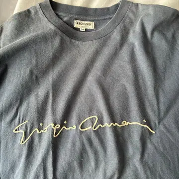 조르지오 아르마니 네이비 T셔츠 M