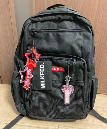 W ZIP 백팩 MILKFED.