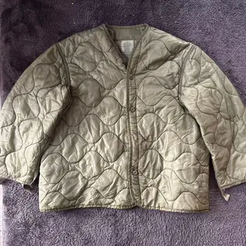 밀리터리 퀼팅 자켓 X-LARGE 올리브 그린