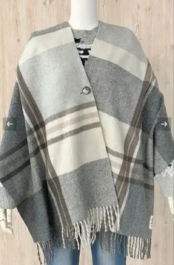 이번 시즌 새상품 신상 와치필드 다얀 카메오풍 버튼 2way 스톨