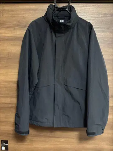 유니클로 윈드프루프 스탠드 블루종 블랙 XL