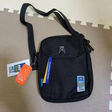 새상품 miffy 콜라보 MEI OCEAN 숄더백 블랙 가방