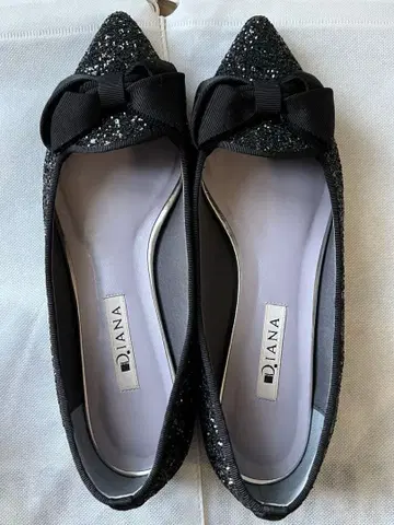 다이애나 펌프스