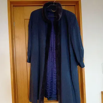 CREMONA 다크 블루 롱 코트