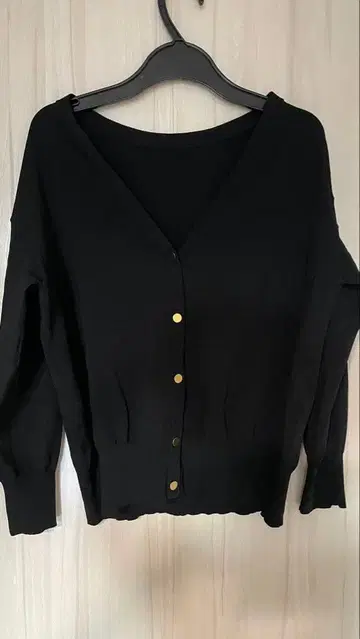 Noble 노블 V넥 가디건