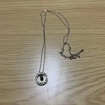 실버 원형 펜던트 목걸이