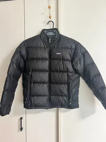 patagonia 블랙 다운 자켓