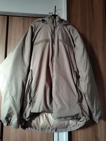 타이온 TAION 베이지 다운 자켓 탈부착 가능 후드