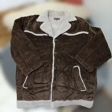 FELLOW 코듀로이 보아 코트 브라운