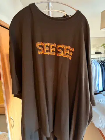 SEE SEE 오버 사이즈 T셔츠 블랙