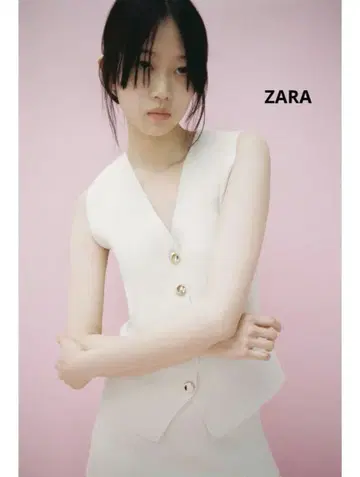 시착만 한 상품 ZARA 슬리브리스 베스트