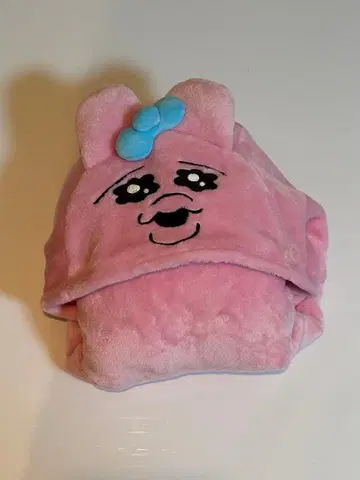 가엾어라! 빤쮸토끼 후드티