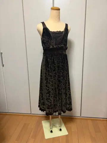 벨벳 슬리브리스 원피스