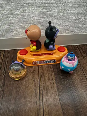 호빵맨 완구 세트 엉덩이로 콩