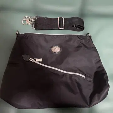 오로비안코 블랙 숄더백