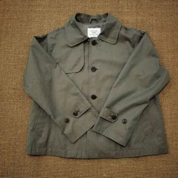 스텐칼라 숏 트렌치 자켓