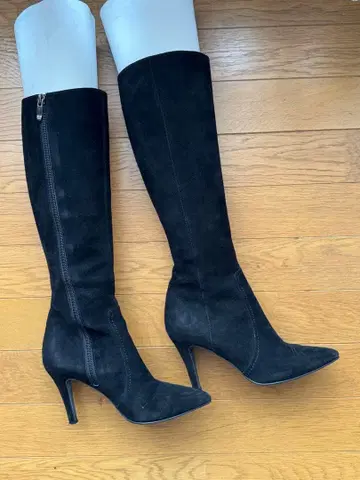 DIANA 다이애나 블랙 스웨이드 롱 부츠 힐