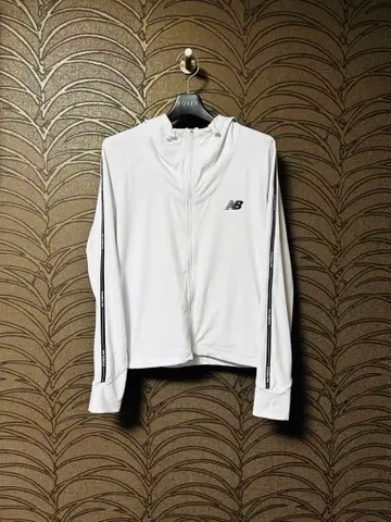 최종 가격 뉴발란스 2025 풀 지퍼 후디