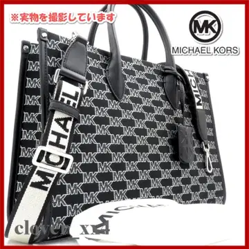 [ 거의 미사용 2023 A4 ] 마이클코어스 숄더백 블랙