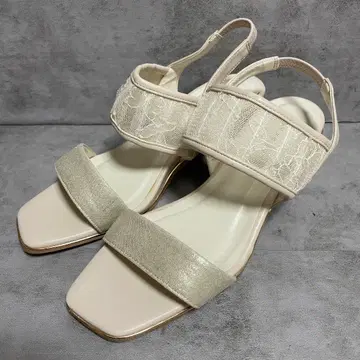 하자품 미사용 [ 젤리빈스 ] ( M ) 더블 벨트 샌들 골드