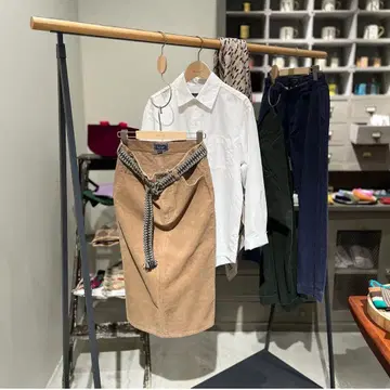 새상품급 gigot 지고 코듀로이 타이트 스커트 네이비 melange