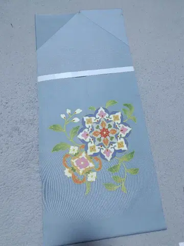 미사용 새상품급 스카이블루 그레이 꽃무늬 후쿠로 오비