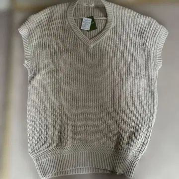 새상품 FREAK'S STORE 니트 베스트 F 내추럴 화이트