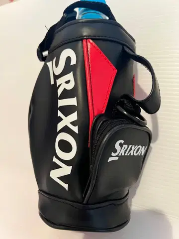 스릭슨 캐디백 드링크 홀더 마쓰야마 히데키