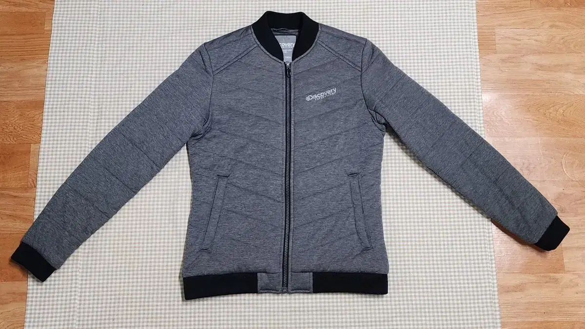 Discovery Expedition Women's Lightweight Padded Jumper Size 90