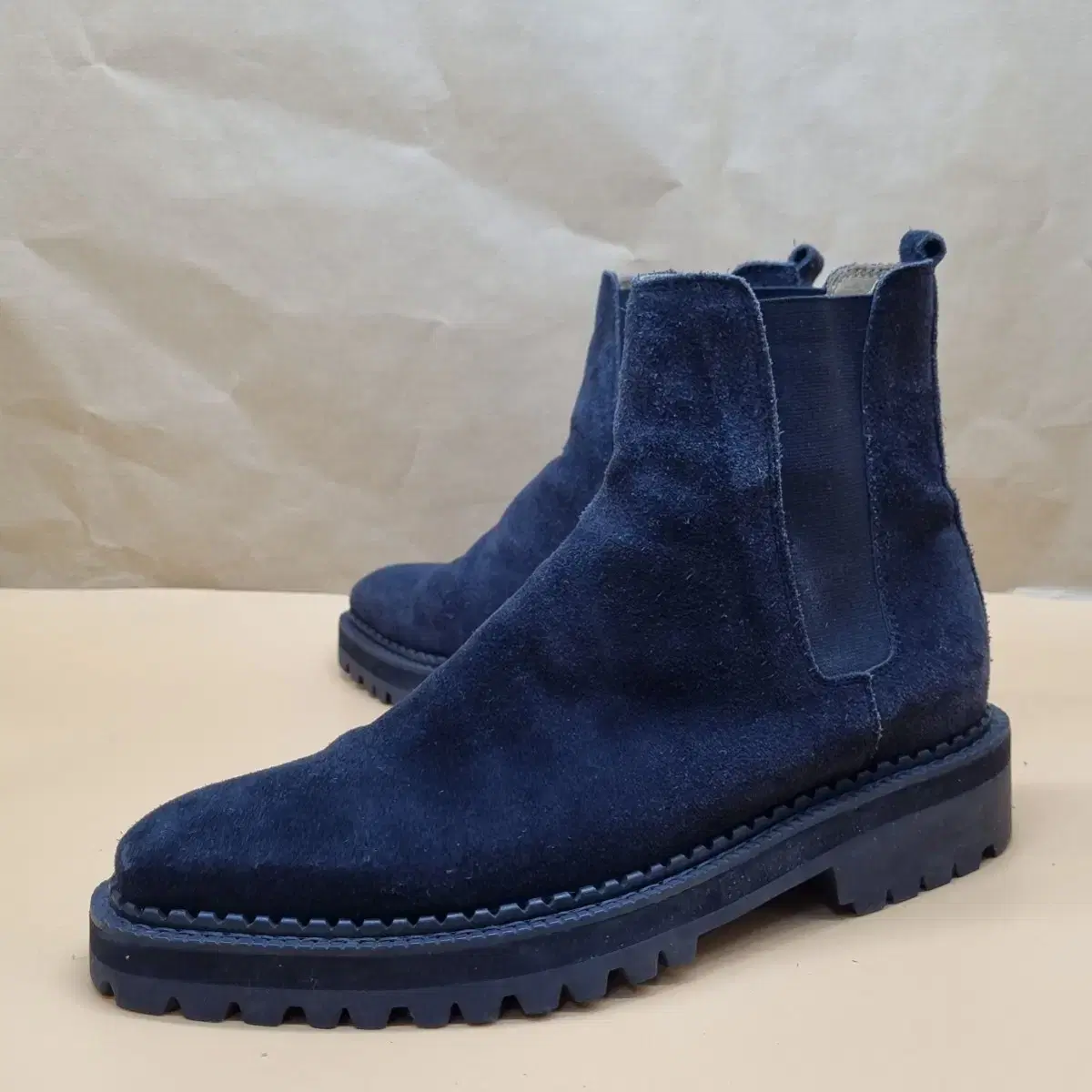 Lostgarden Suede Boots 250.