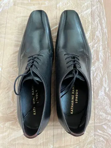 캐서린 햄넷 가죽 신발 25cm