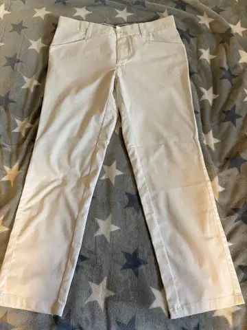 캘러웨이 슬림핏 화이트 팬츠