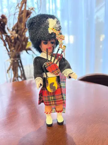 스코틀랜드 민족 의상 백파이프 인형